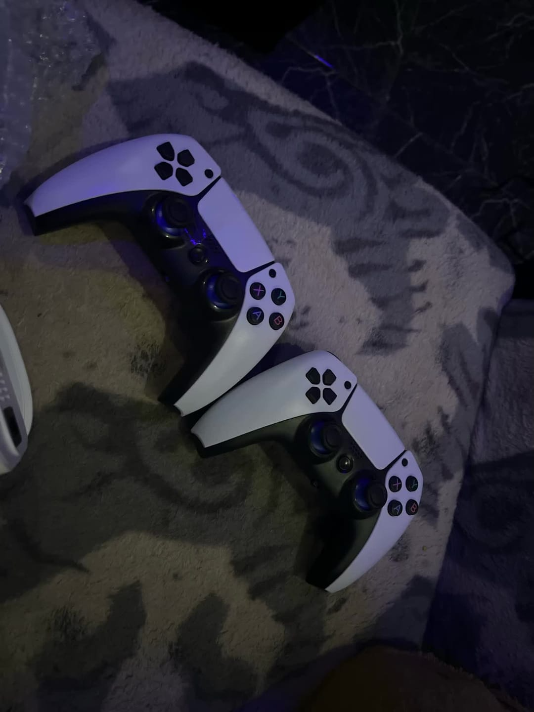 <em><strong>Alex P</strong></em>